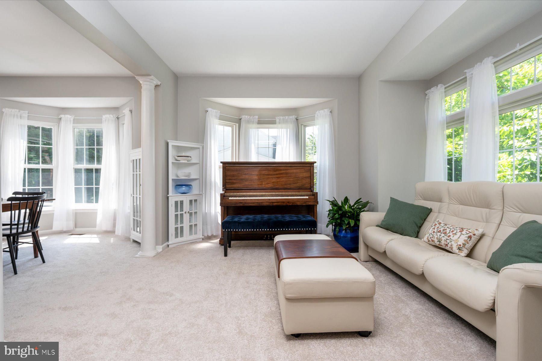 18927 Saint Albert Dr