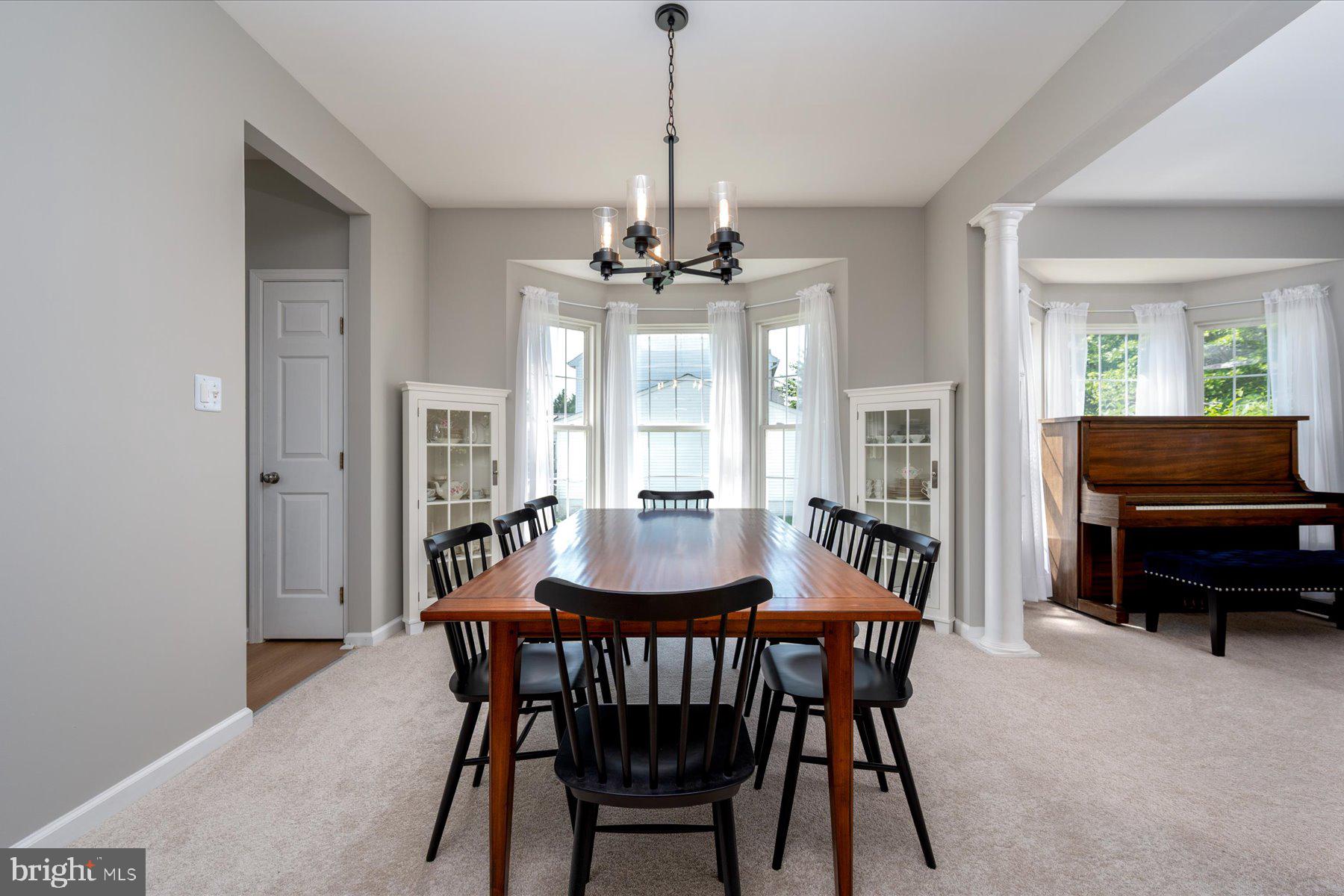 18927 Saint Albert Dr