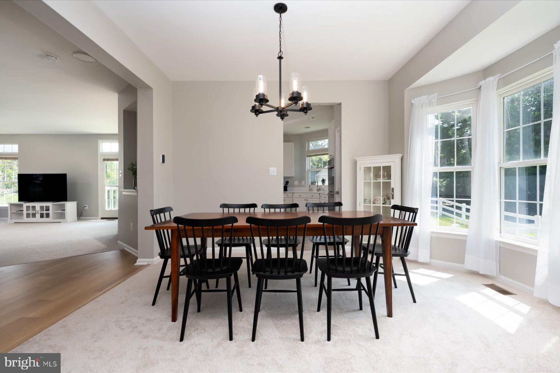 18927 Saint Albert Dr