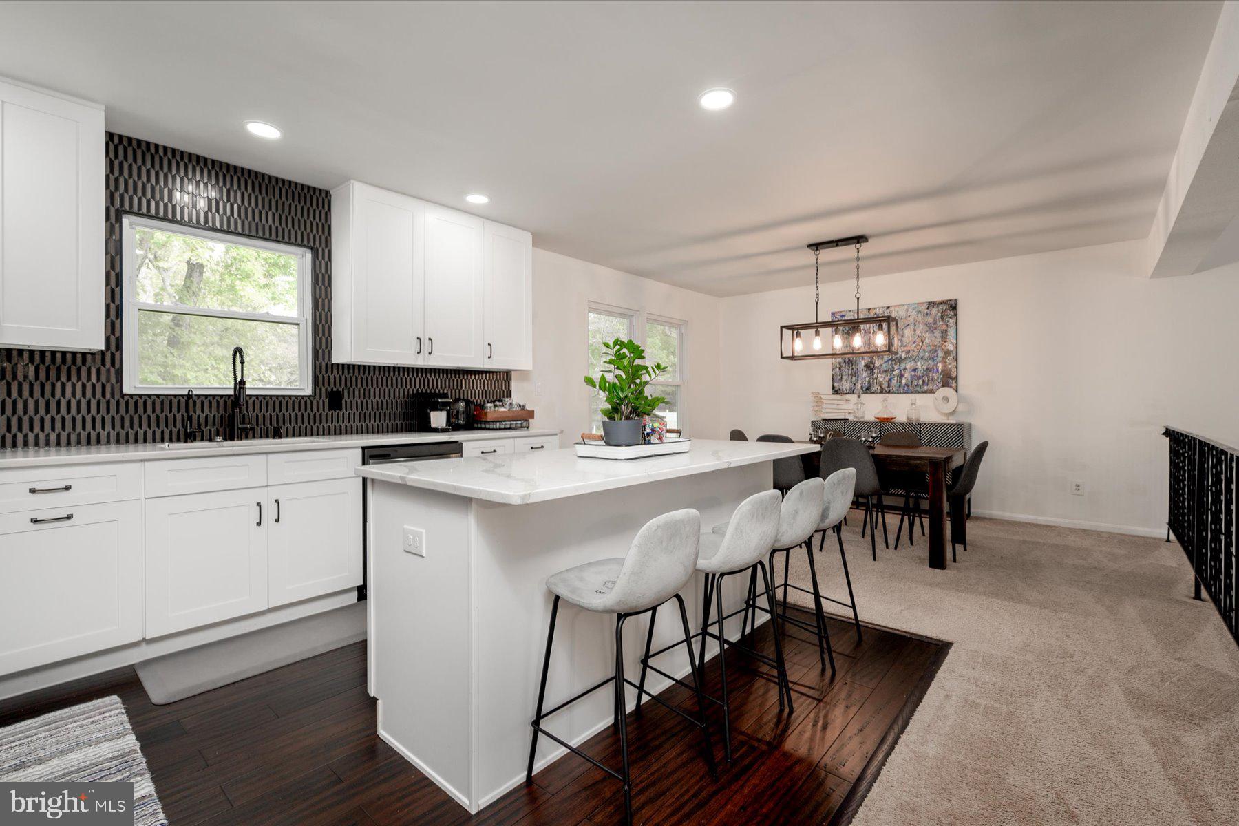 12204 SIR LANCELOT DR