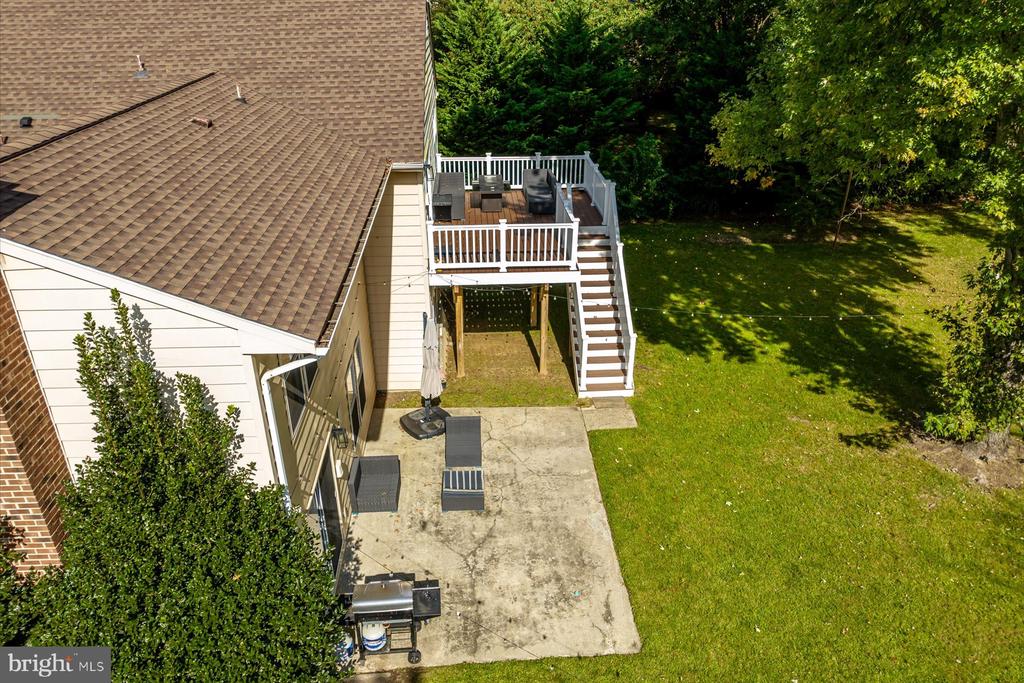 12204 SIR LANCELOT DR