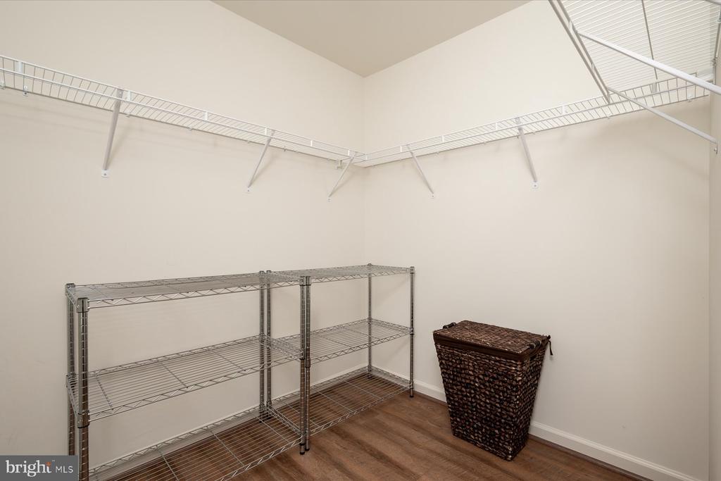 544 Talbot Rd