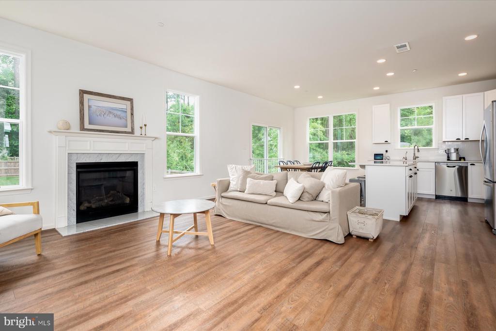 544 Talbot Rd
