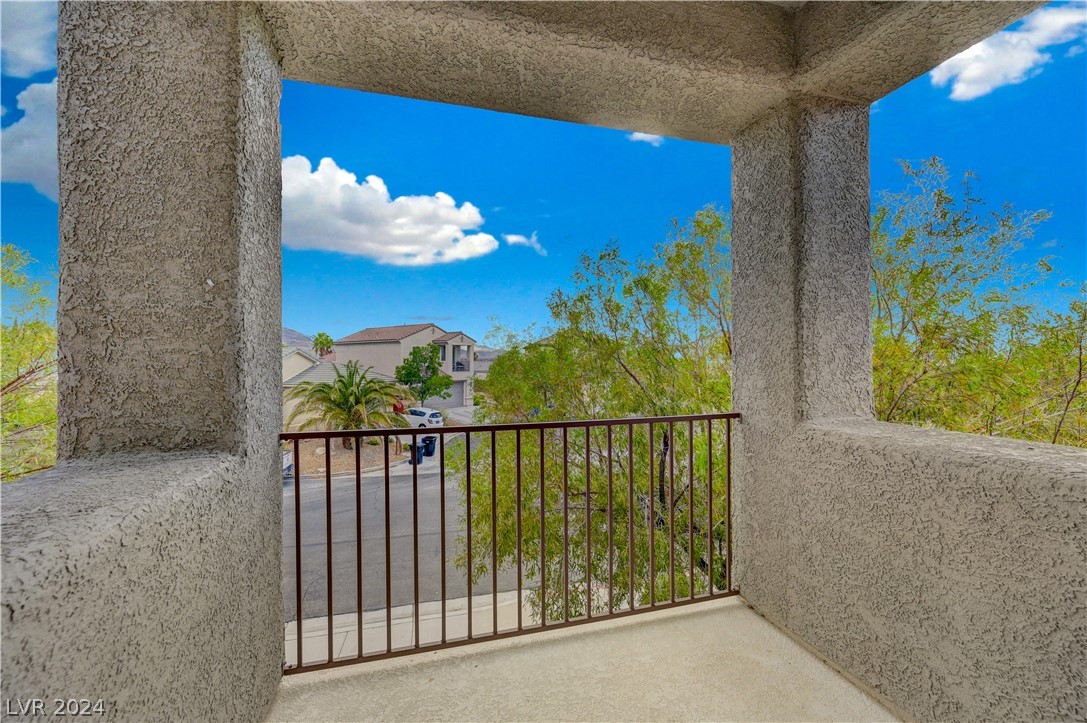 2520 Sturrock Drive