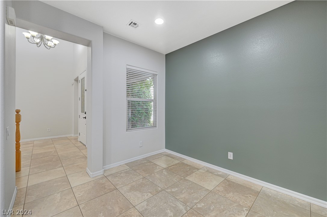 2520 Sturrock Drive
