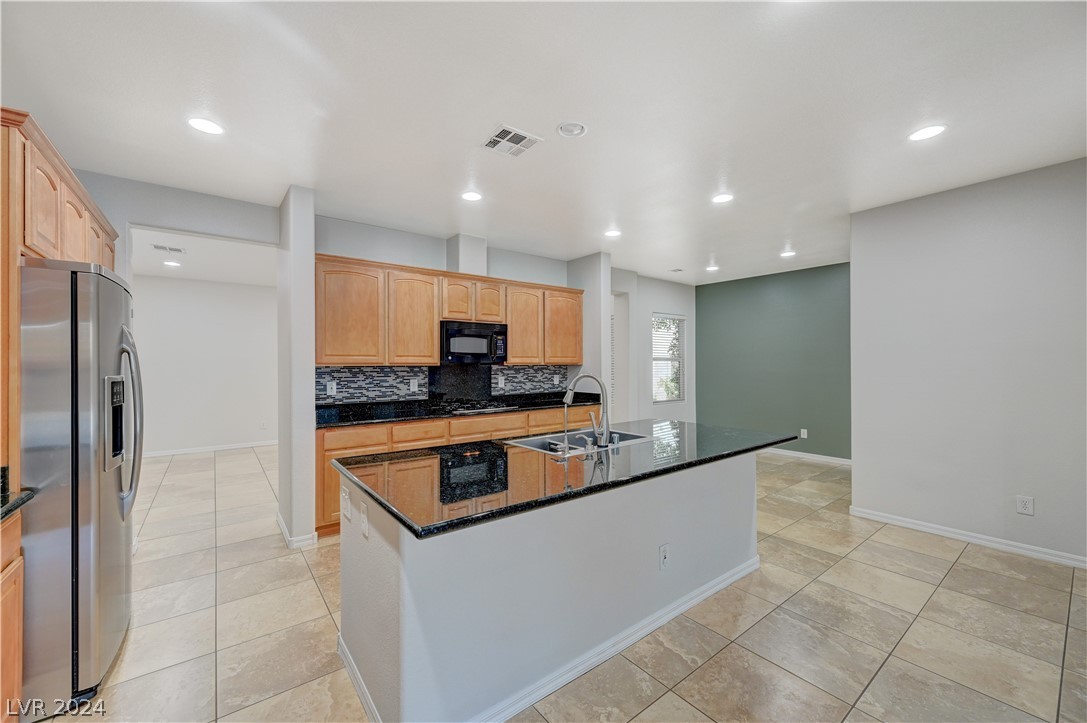 2520 Sturrock Drive