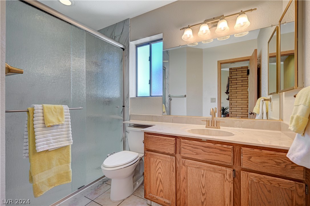 708 Skipjack Drive