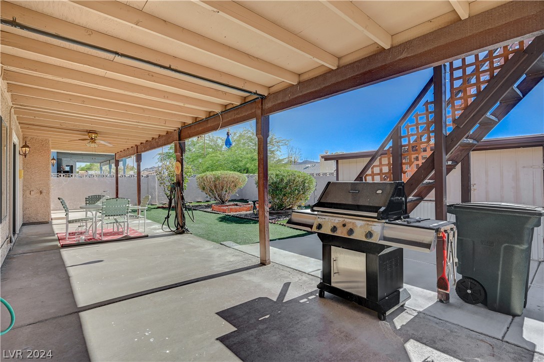 708 Skipjack Drive