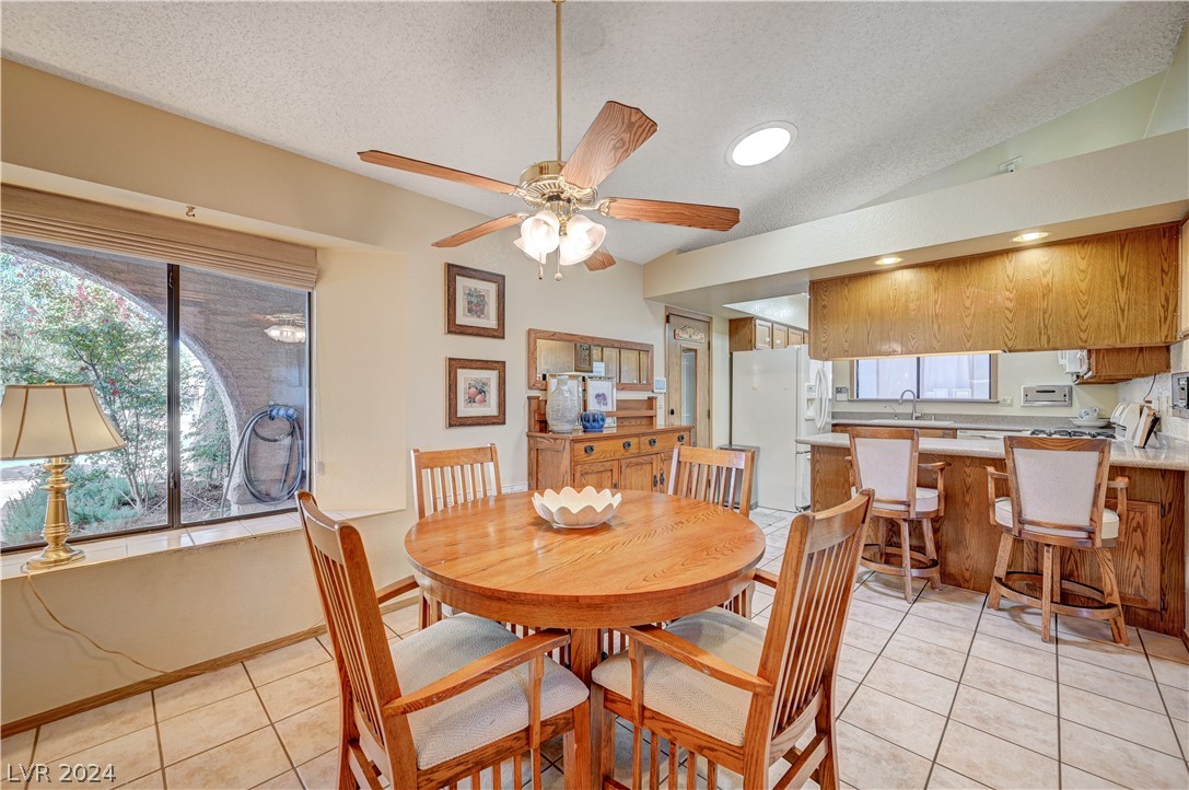 708 Skipjack Drive