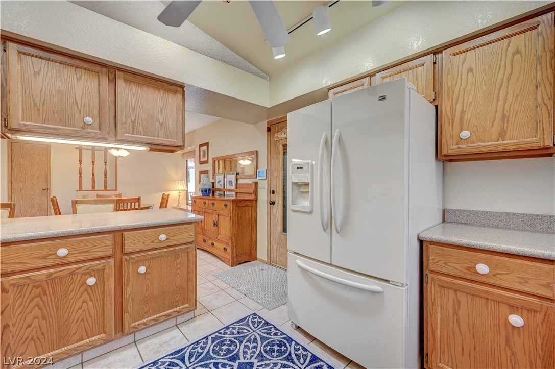 708 Skipjack Drive