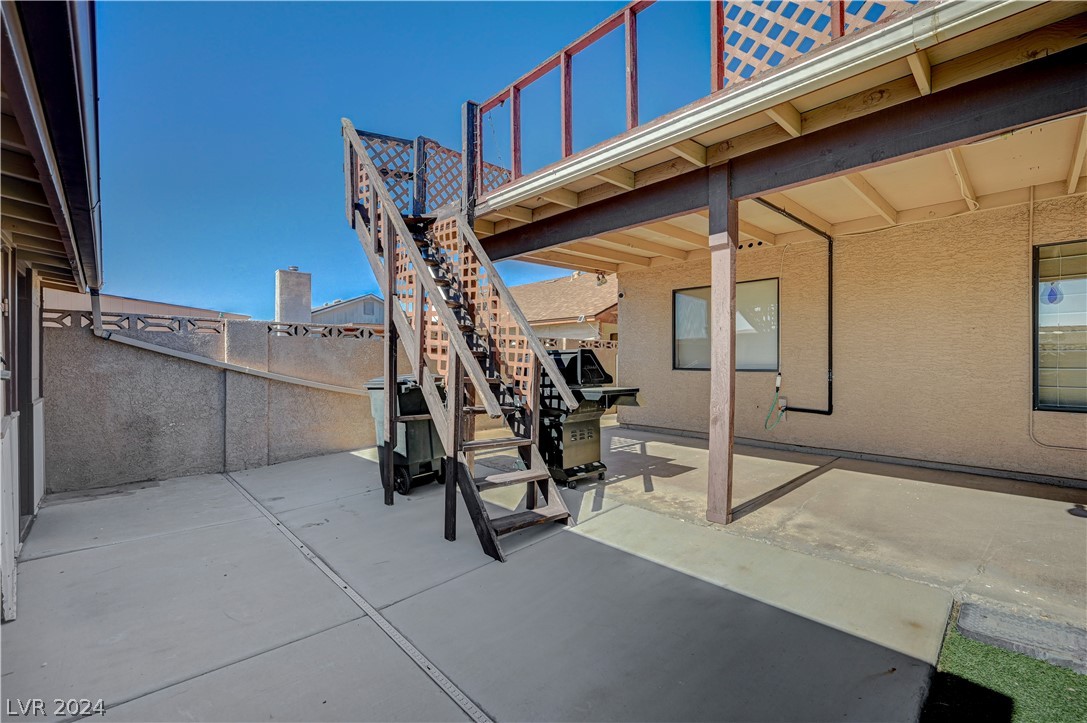 708 Skipjack Drive