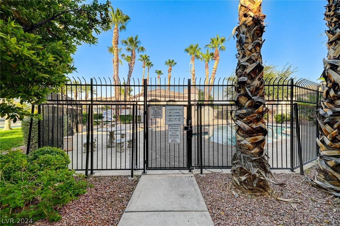 4555 East Sahara Avenue 237