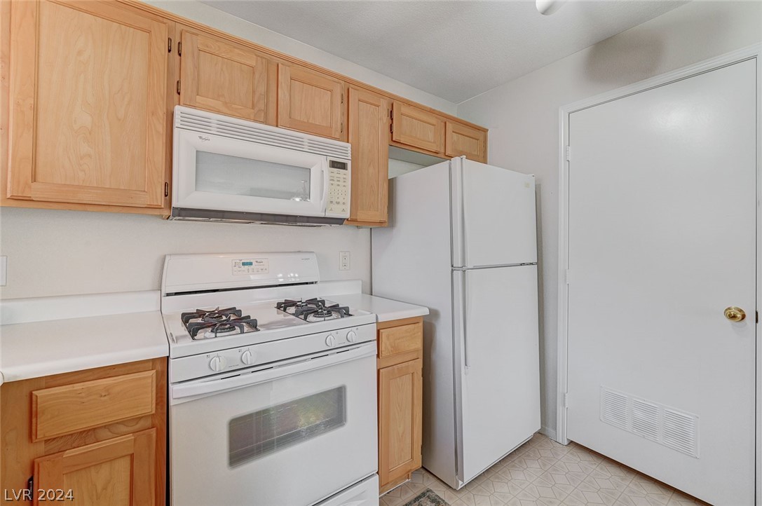 4555 East Sahara Avenue 237