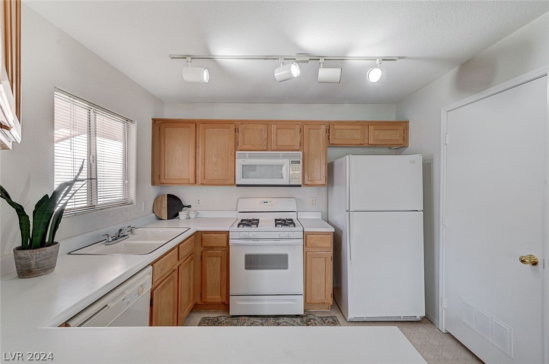 4555 East Sahara Avenue 237