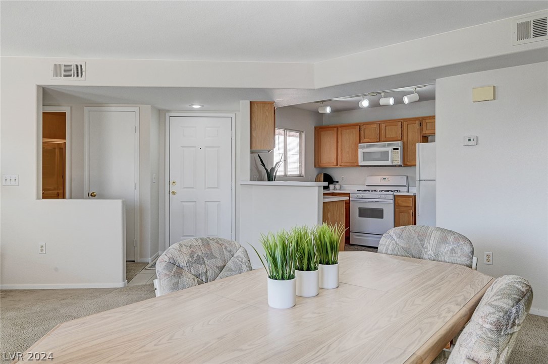 4555 East Sahara Avenue 237