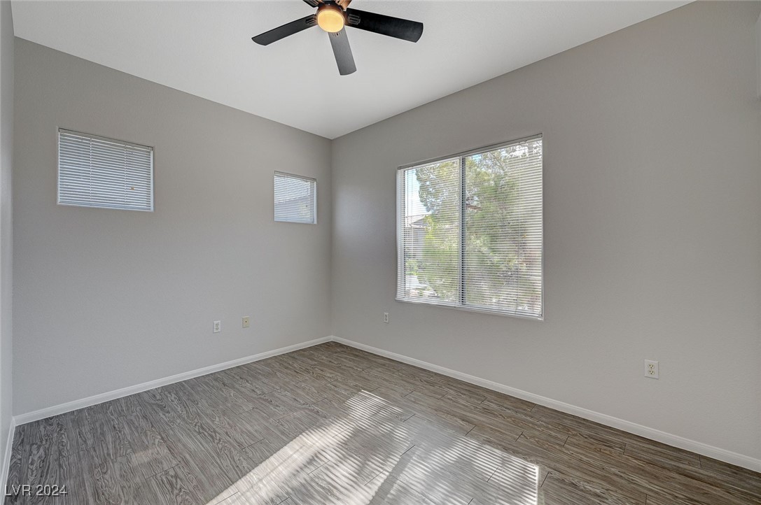 2305 West Horizon Ridge Parkway 3522