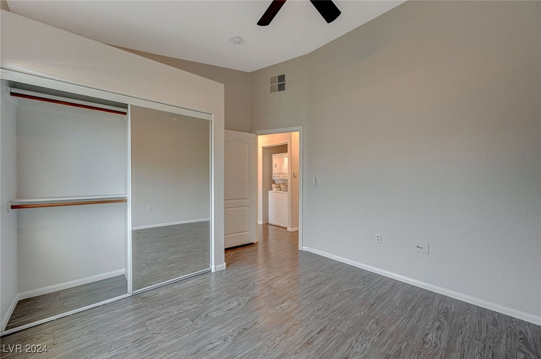 2305 West Horizon Ridge Parkway 3522