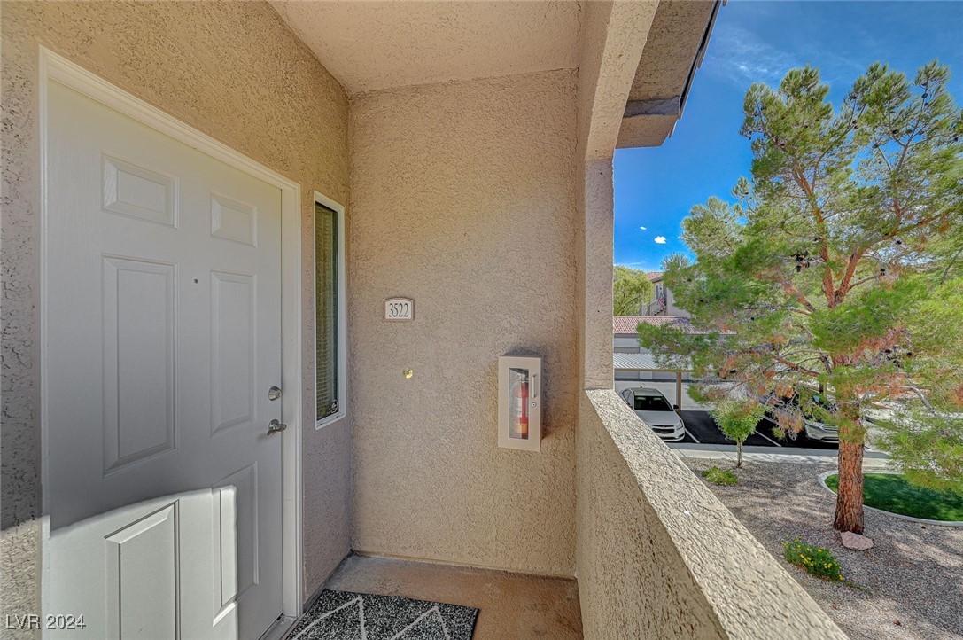 2305 West Horizon Ridge Parkway 3522