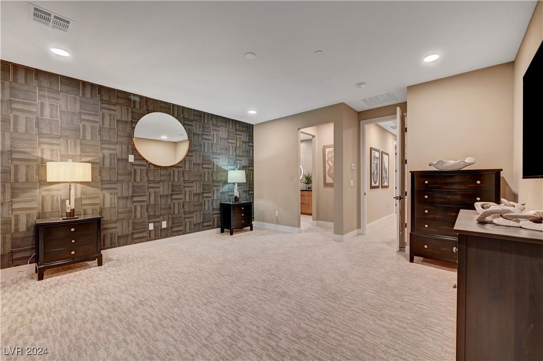 377 Crown Mesa Avenue