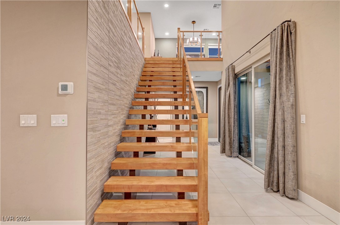 377 Crown Mesa Avenue