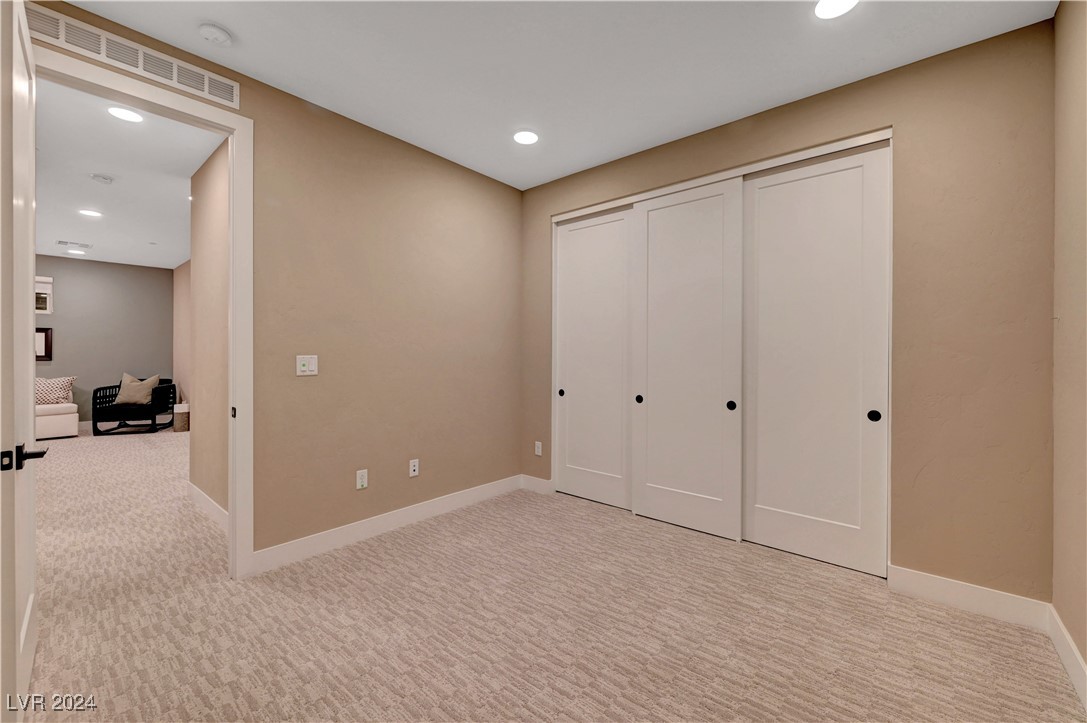 377 Crown Mesa Avenue