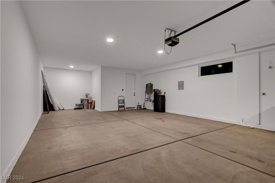 377 Crown Mesa Avenue