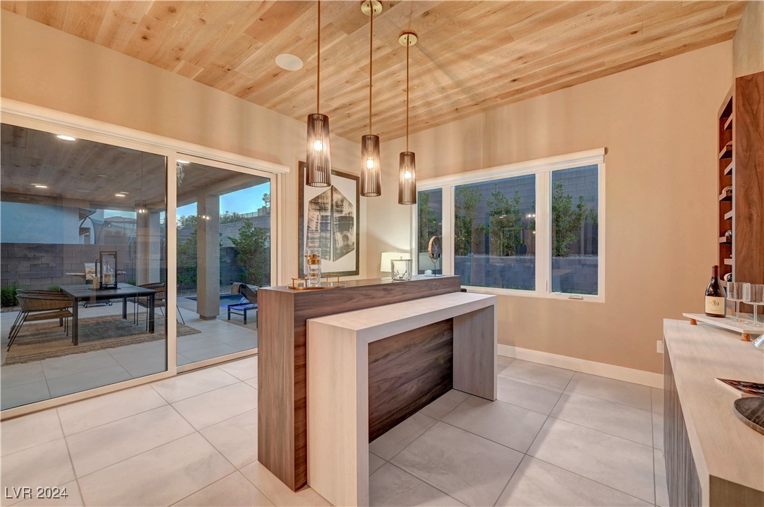 377 Crown Mesa Avenue