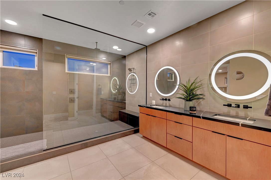 377 Crown Mesa Avenue