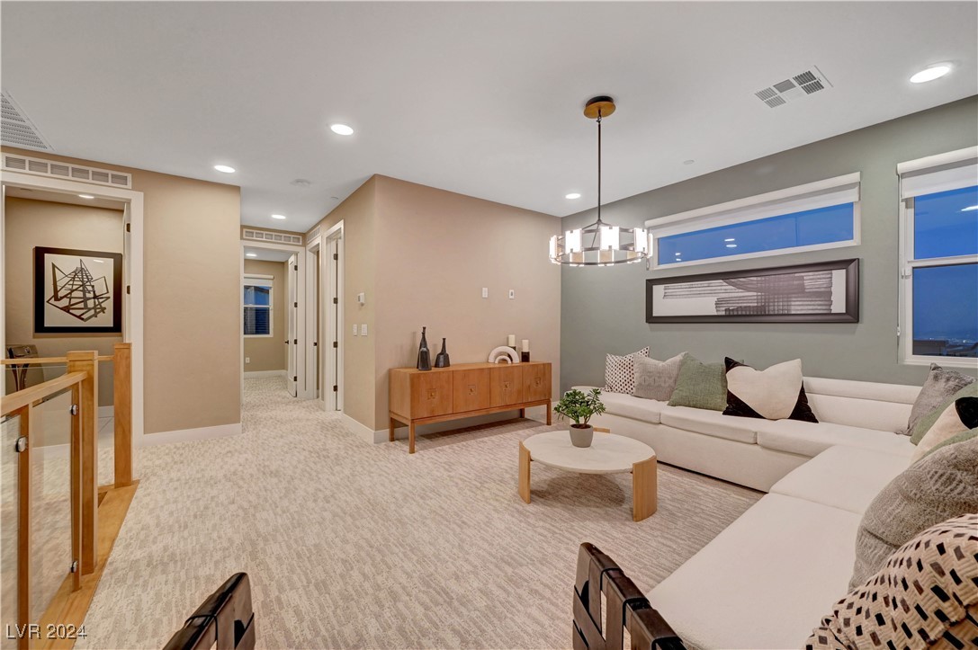 377 Crown Mesa Avenue