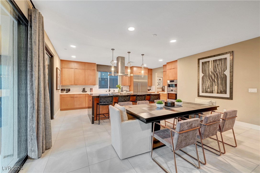 377 Crown Mesa Avenue