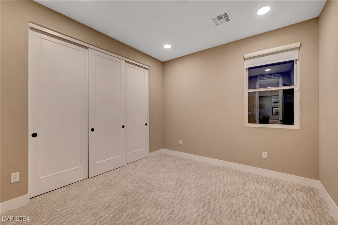 377 Crown Mesa Avenue