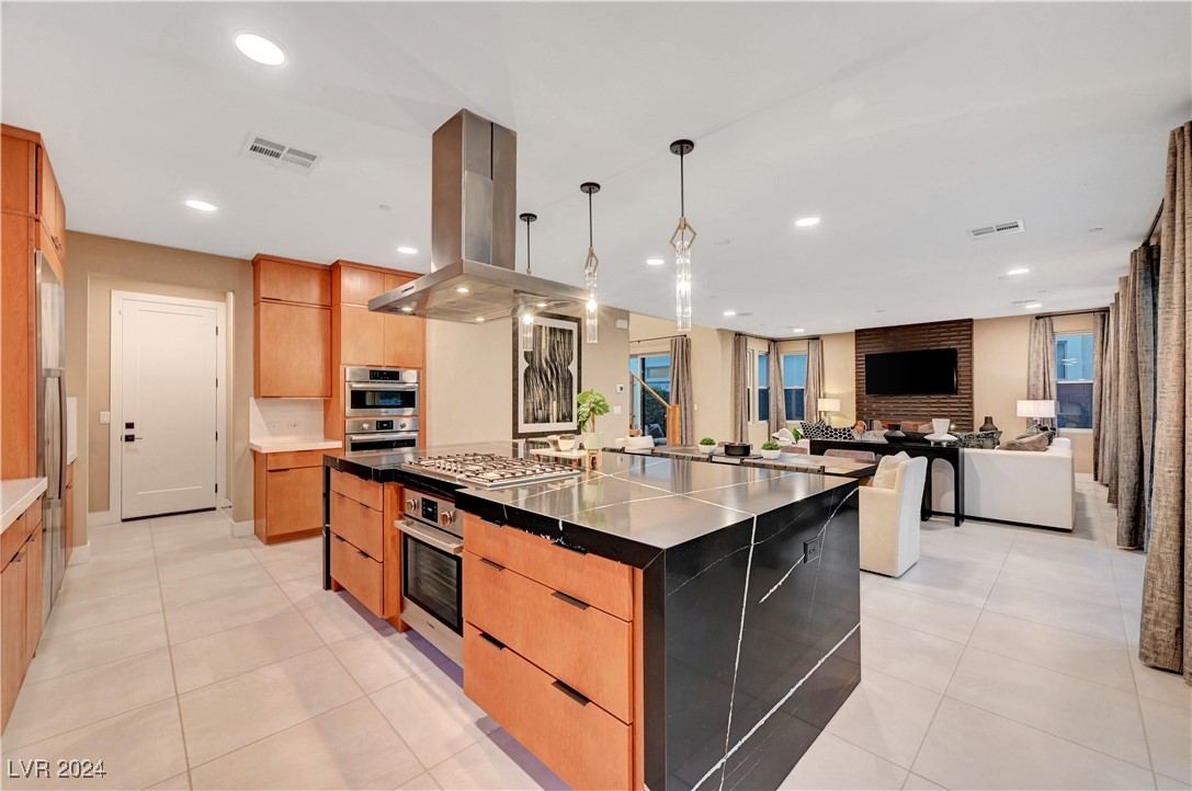 377 Crown Mesa Avenue