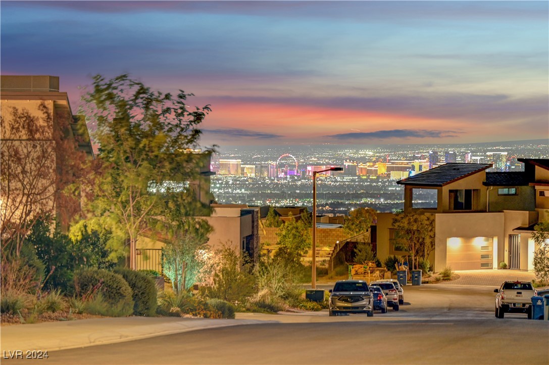 377 Crown Mesa Avenue