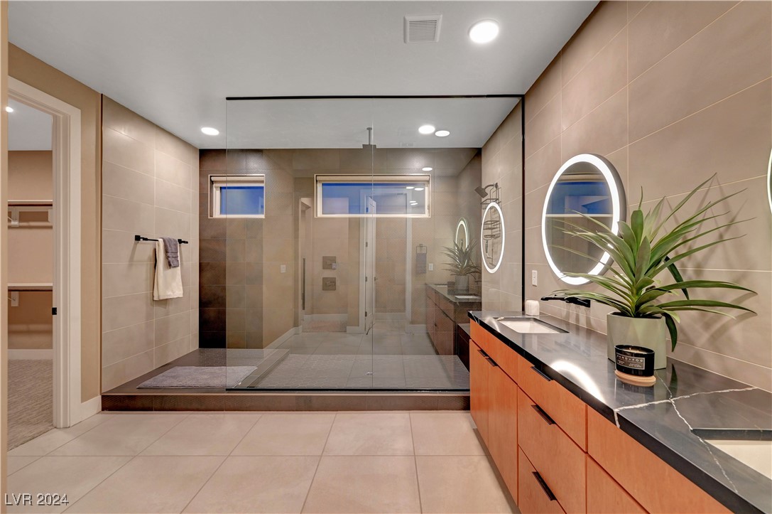 377 Crown Mesa Avenue