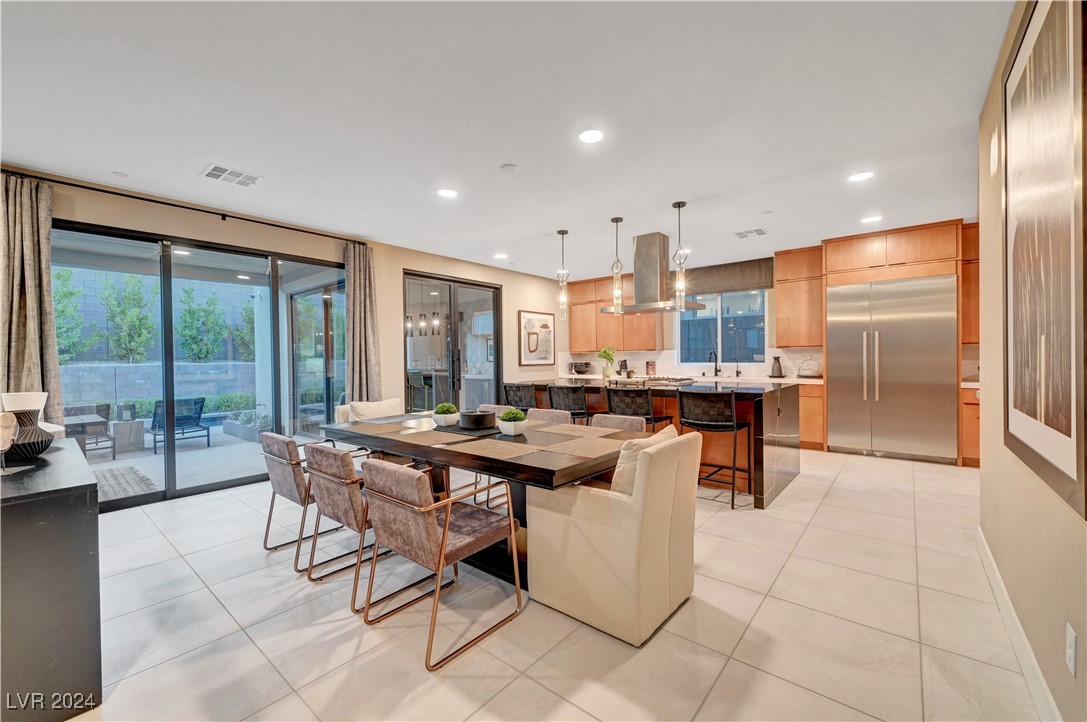 377 Crown Mesa Avenue