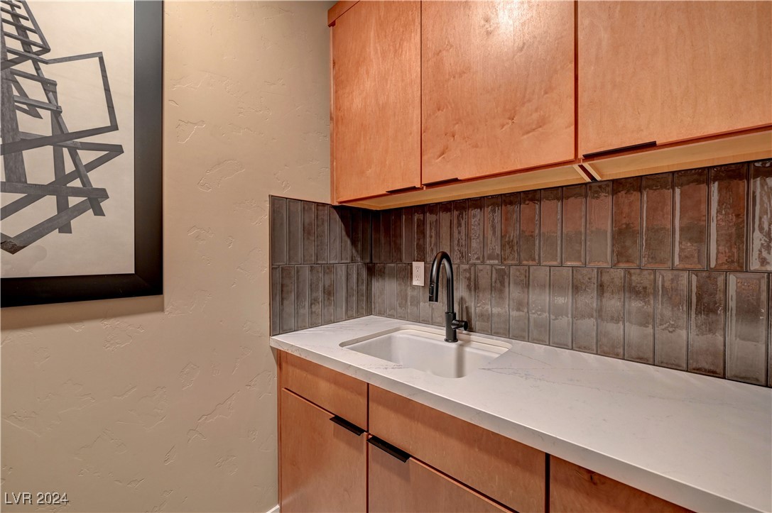 377 Crown Mesa Avenue