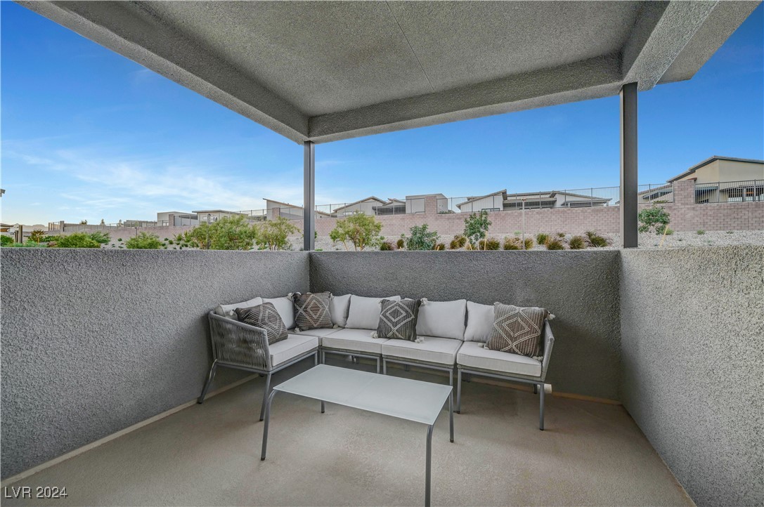 377 Crown Mesa Avenue