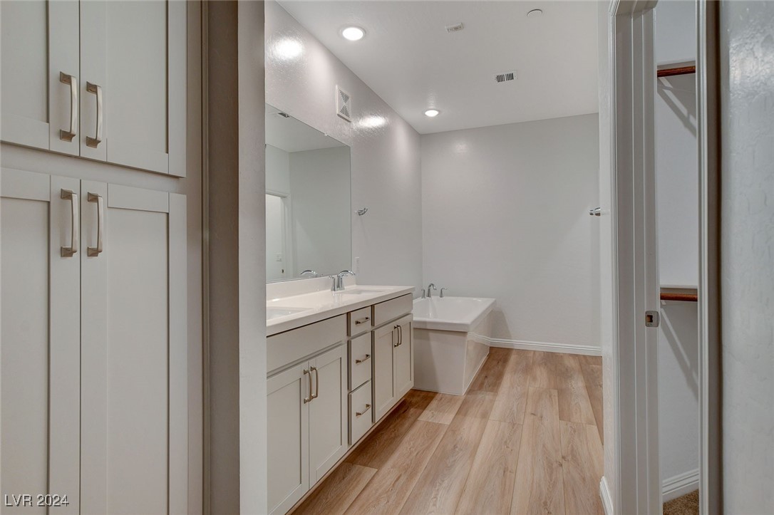 2555 Hampton Road 1209