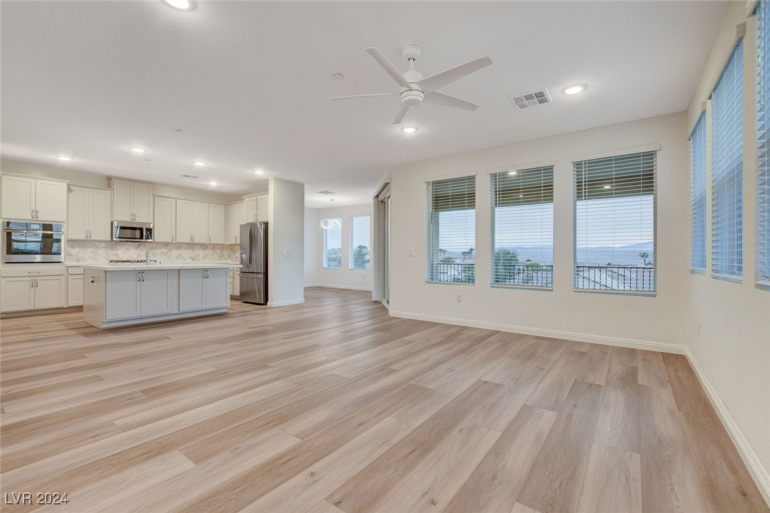 2555 Hampton Road 1209