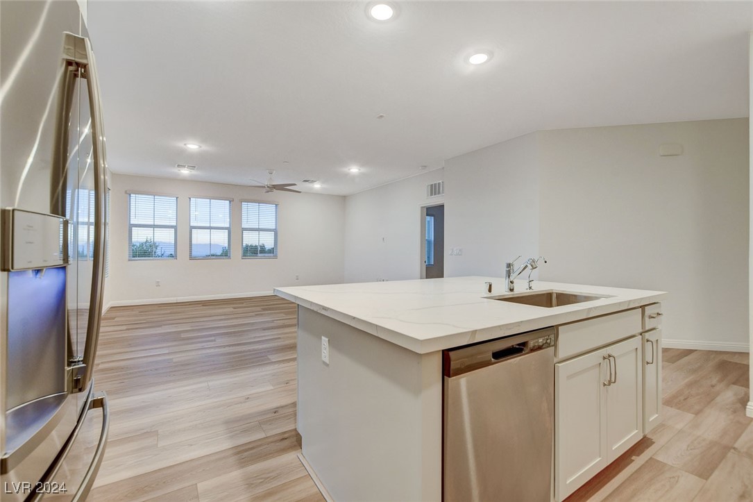 2555 Hampton Road 1209