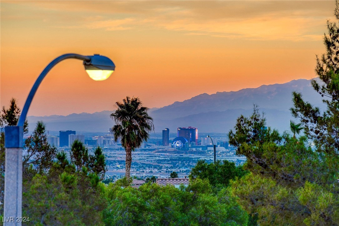 2555 Hampton Road 1209