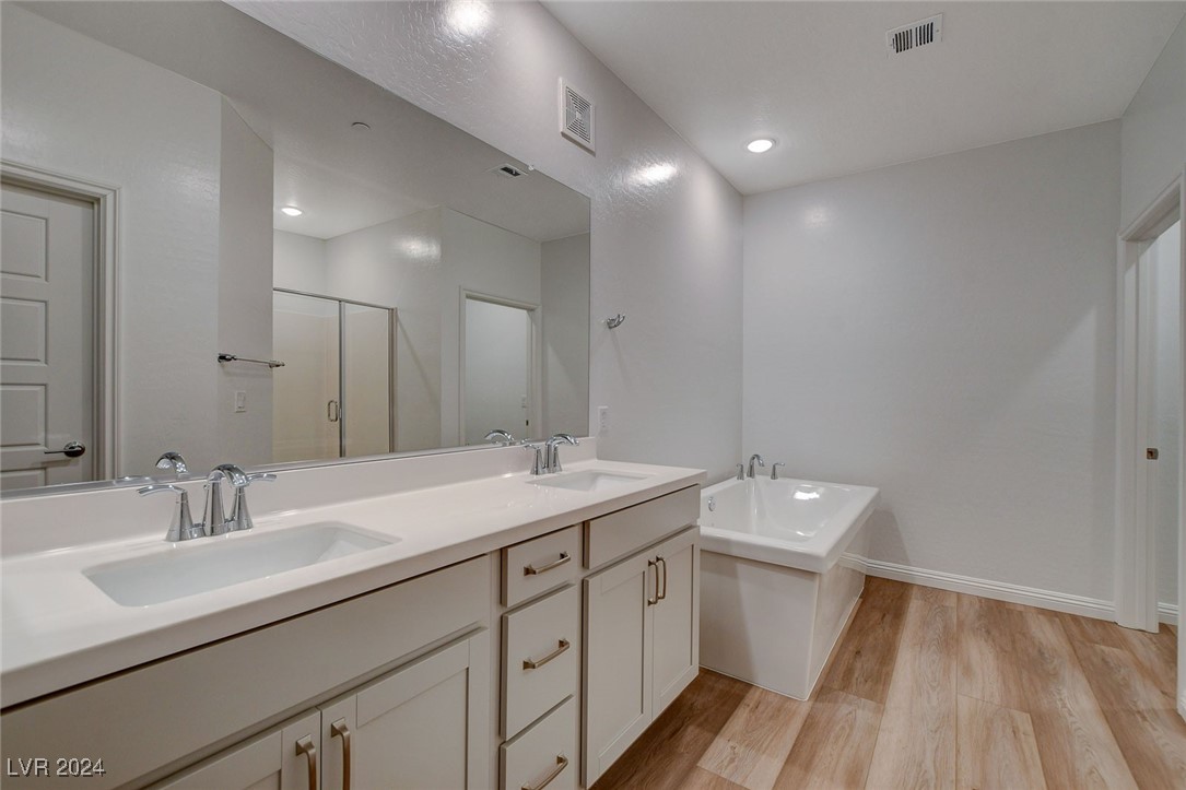 2555 Hampton Road 1209