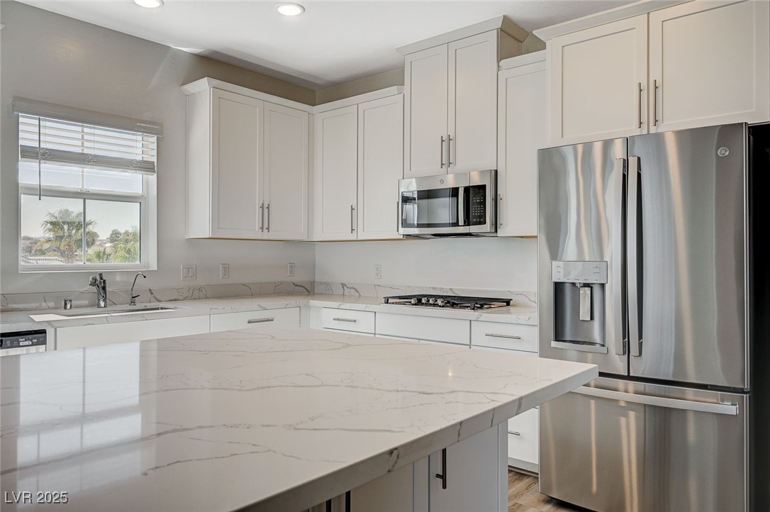 2555 Hampton Road 10302