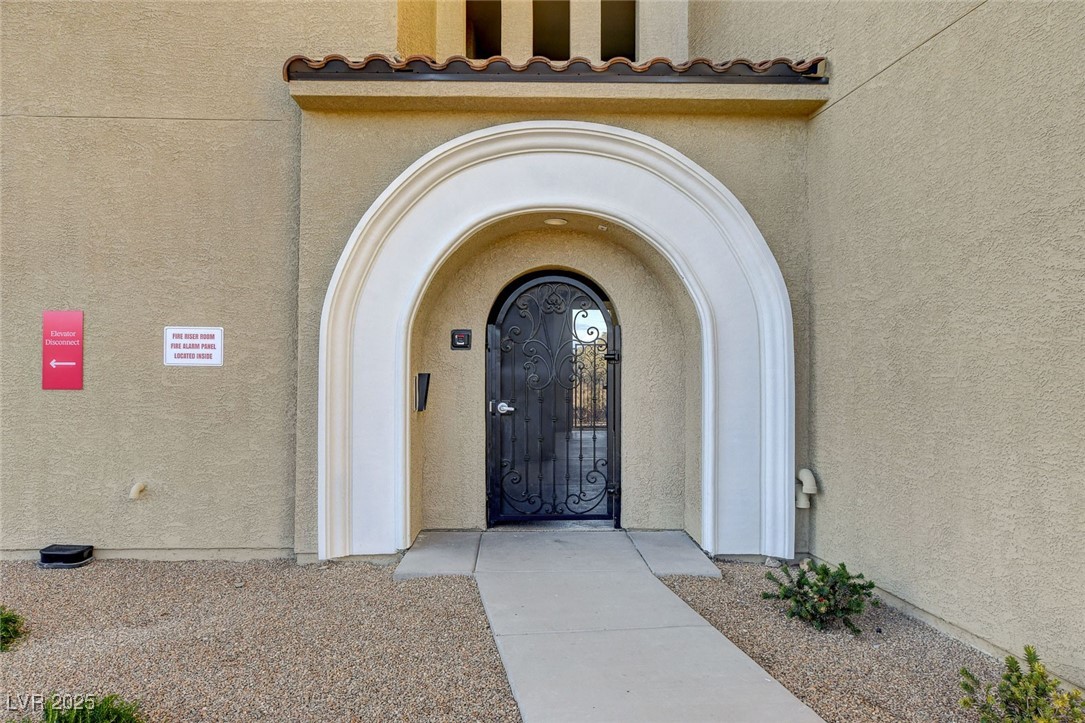 2555 Hampton Road 10302