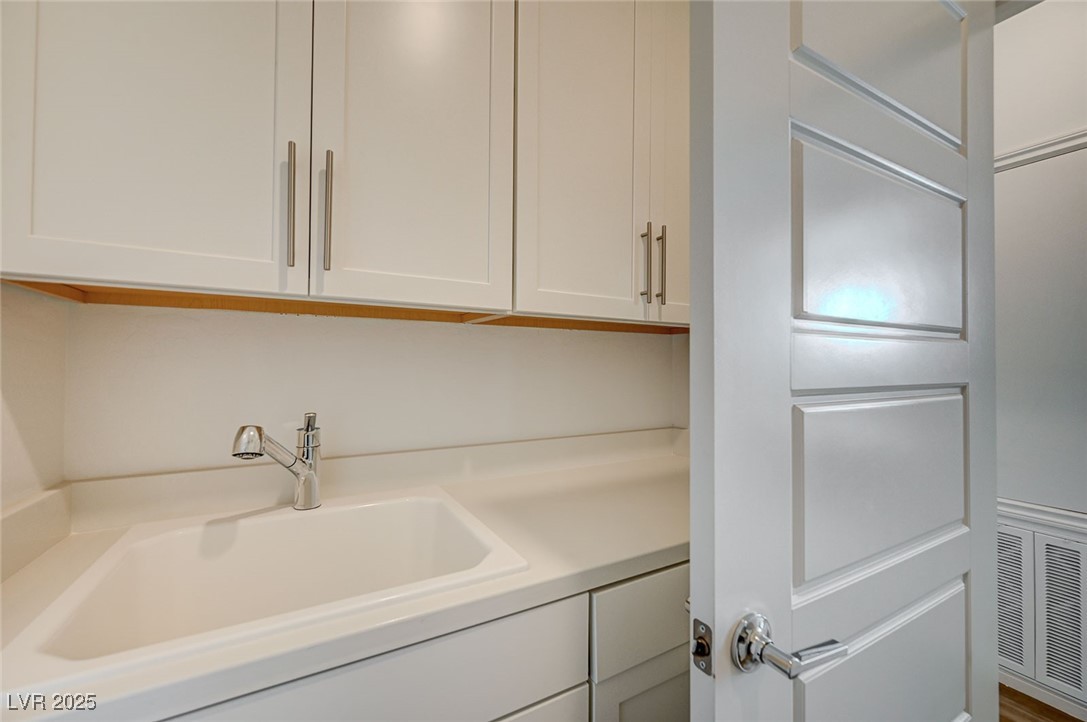 2555 Hampton Road 10302