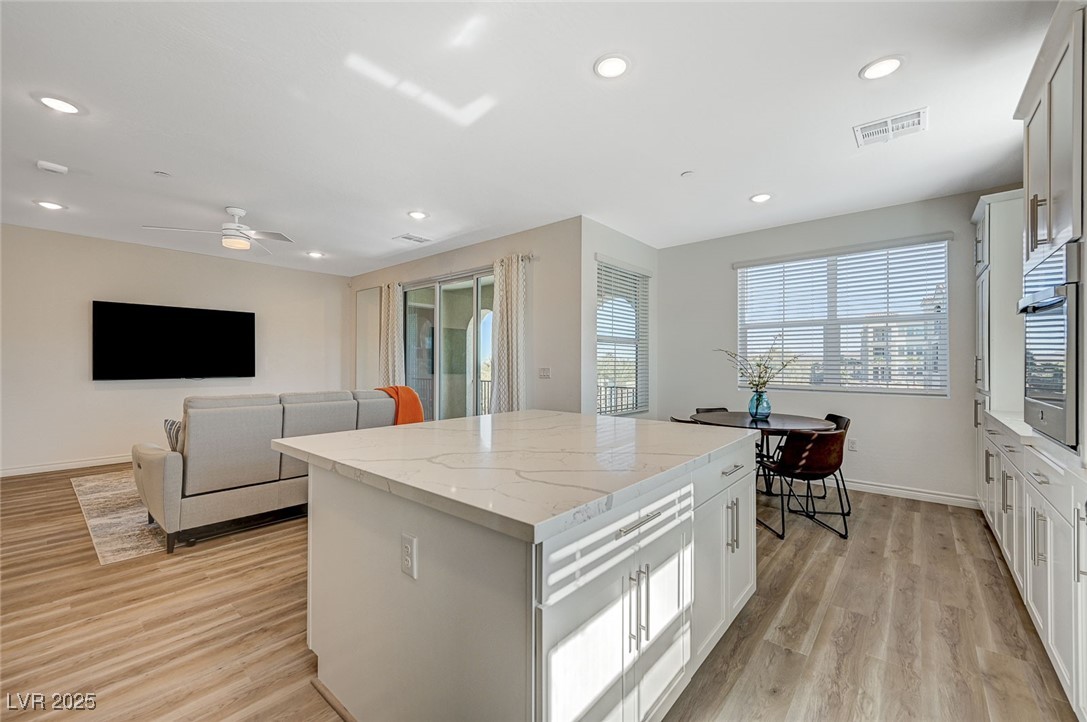 2555 Hampton Road 10302