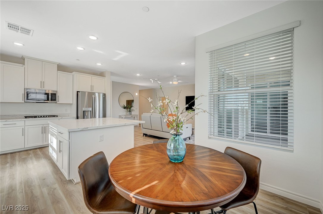 2555 Hampton Road 10302