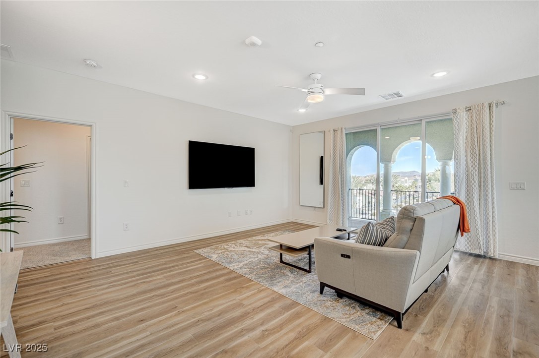 2555 Hampton Road 10302