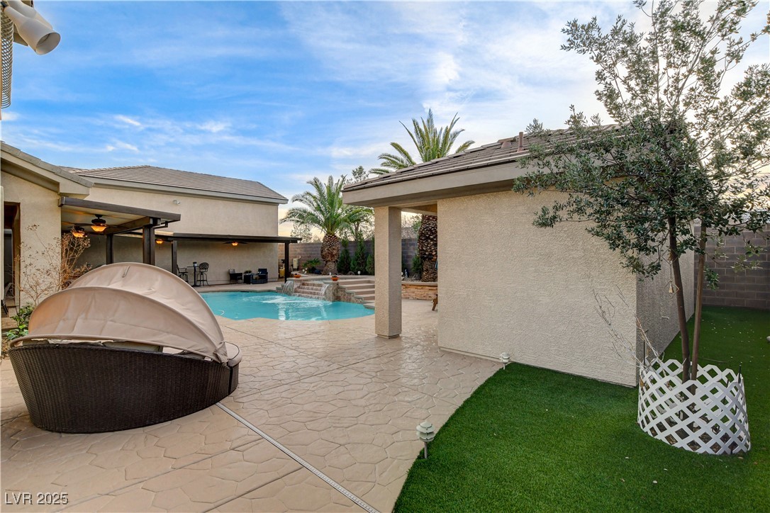 9475 Windham Heights Court