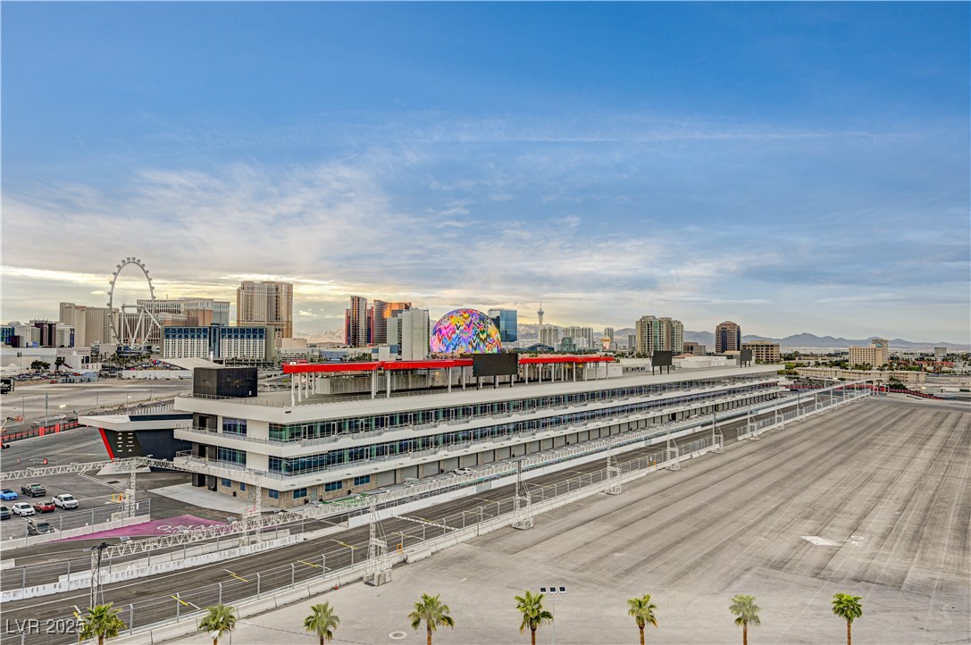 205 East Harmon Avenue 1010